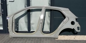 HYUNDAI I20 II 14-19 PRÓG SŁUPEK LEWY BŁOTNIK TYŁ