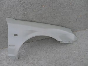 SONATA HYUNDAI 01-04 BŁOTNIK PRZEDNI PRZÓD PRAWY