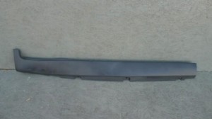 LISTWA PROGOWA NAKŁADKA PRAWA KUGA NOWA W92