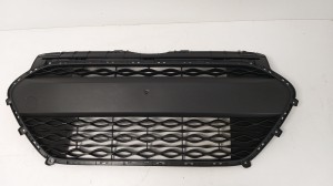 HYUNDAI i10 13-16 KRATKA ŚRODKOWA ZDERZAKA NOWA ORYGINAŁ