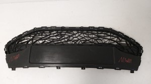 HYUNDAI IX20 10-15 KRATKA ŚRODKOWA ZDERZAKA PRZÓD HYUNDAI 6561-1K000