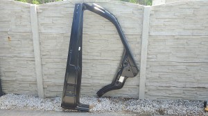 VW CRAFTER 06-17 SŁUPEK A i B PRÓG PRAWY  2E1810576C