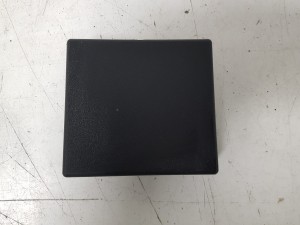 VW CADDY 2K7 20-23 ZAŚLEPKA RADARU W ZDERZAK PRZEDNI PRZÓD 2K7807631B