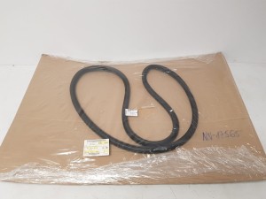 VW POLO VI 2G 2G0 18-23 USZCZELKA DRZWI PRAWYCH TYLNYCH PRAWY TYŁ WEWNĘTRZNA  NOWA OEM 2GS867914C9B9 2GS867914C 9B9