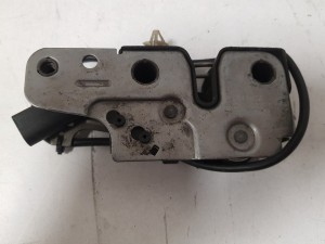 VW PASSAT B6 05-10 ZAMEK MASKI RYGIEL ZACZEP 3C1823509D