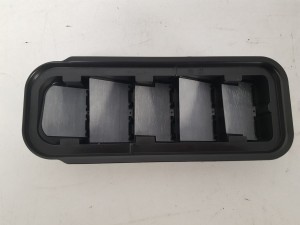 VOLVO XC40 NOWA KRATKA WENTYLACYJNA WENTYLACJI BAGAŻNIKA PRAWA 31449325