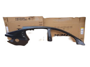 CRUZE CHEVROLET BŁOTNIK PRAWY TYLNY TYŁ SEDAN SŁUPEK DRZWI SZYBY PRZÓD NOWY 