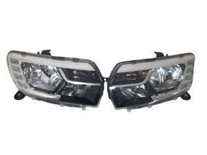 DACIA SANDERO 2 II LIFT 16-20 LAMPA PRAWA + LEWA LED PRZEDNIA PRZÓD LAMPY KOMPLET EUROPA 260103529R 260605665R 