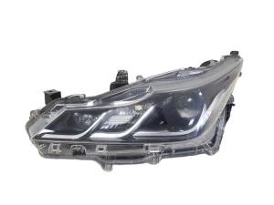 LAMPA LEWA TOYOTA COROLLA XII E21 18-24 SEDAN REFLEKTOR SOCZEWKA EUROPA IDEALNA  81150-02T31  81150-02T31-00