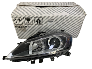 NOWA ORYGINALNA LAMPA LAMPA LEWA PRZEDNIA LEWY PRZÓD LANCIA DELTA 08-14 51876348