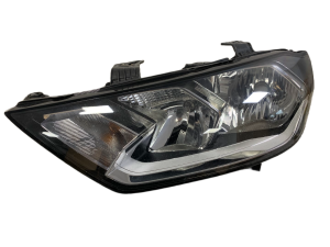 AUDI A1 II 82A 19-24 LAMPA LEWA PRZEDNIA PRZÓD ZWYKŁA REFLEKTOR 82A941003 