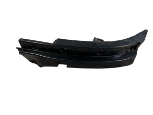 SLIZG MOCOWANI ZDERZAKA PRAWA TYŁ PRAWY TYLNY AUDI Q8 4M8807348