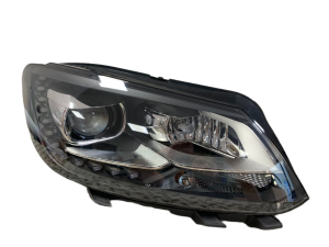 VW TOURAN CADDY 10-15 LAMPA PRAWA PRZEDNIA XENON + LED EUROPA 1T1941754H